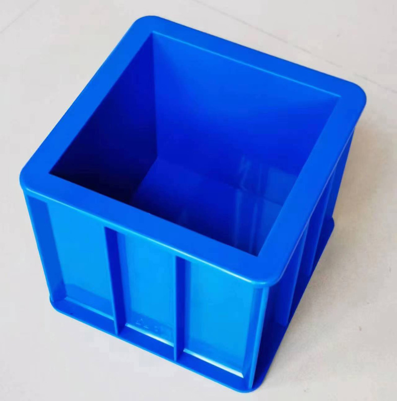 Clastike Berete cube